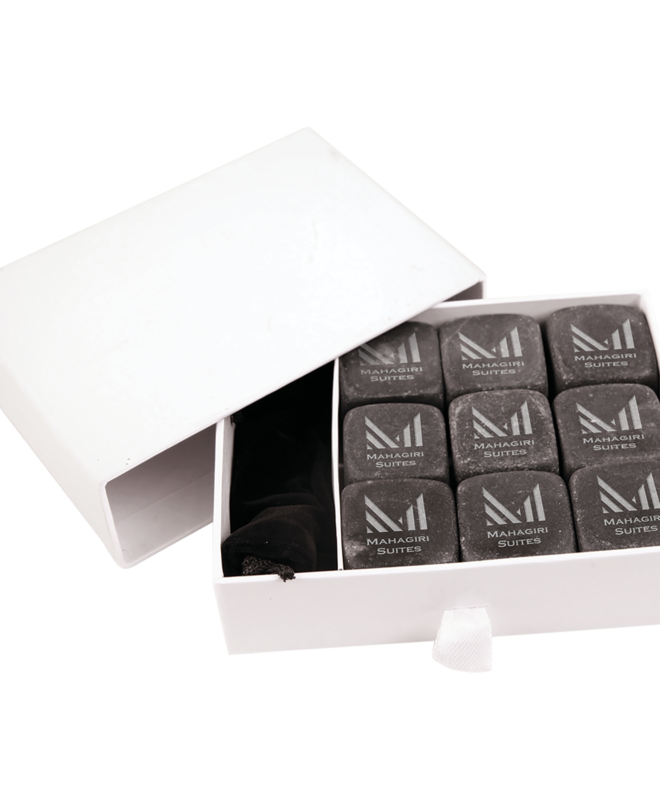 Black Whiskey Stone Set